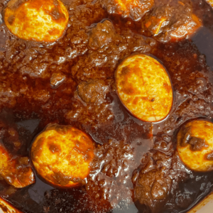 Ethiopian Doro Wet (Chicken stew)